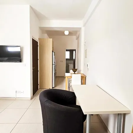 Phaedrus Living Ledras Residences 104 Apartment *